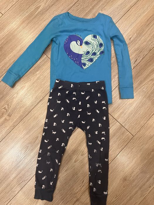 Пакет одягу на 4-5 років. H&M Взуття