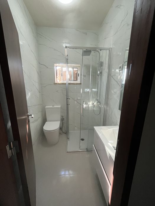 LV Renovations- Remodelação