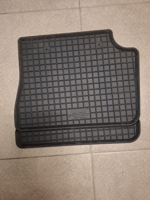 Tapetes borracha opel