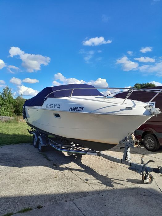 Łódź motorówka 8m silnik zaburtowy 200km