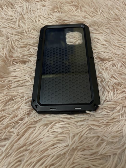 Чехол на aphone 12 pro max
