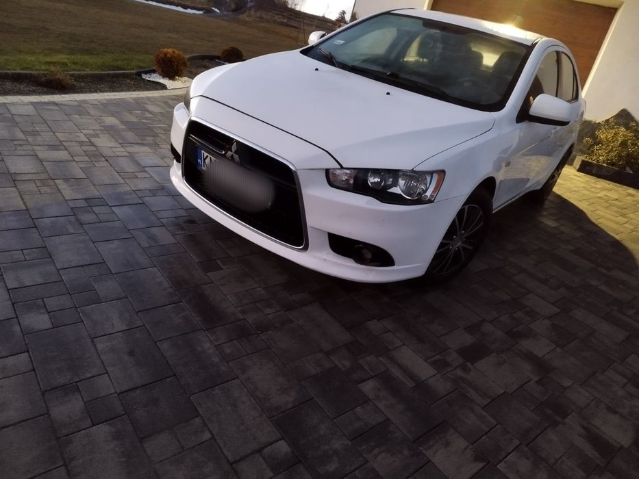 Mitsubishi Lancer