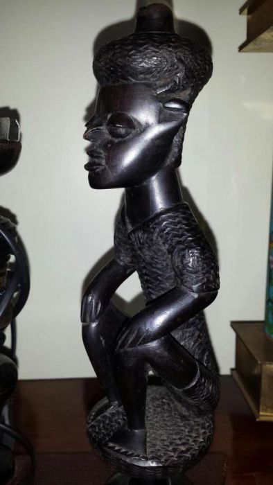 Par de candeeiros em Pau Preto