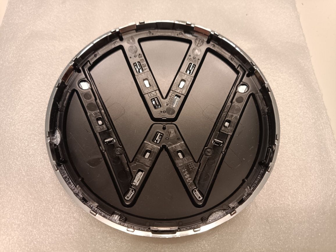 Volkswagen ARTEON Rear VW Emblem Badge 5H0898633 NEW 