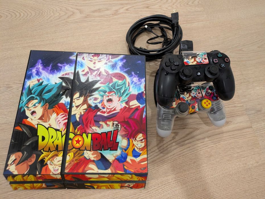 PlayStation 4 + dois comandos + jogos