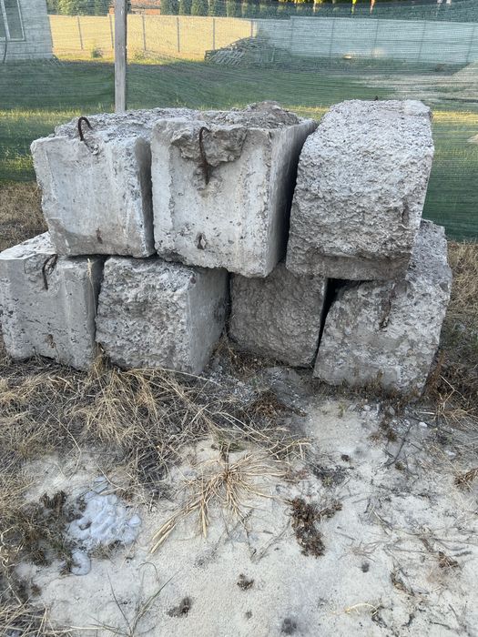 Фундаментні блоки