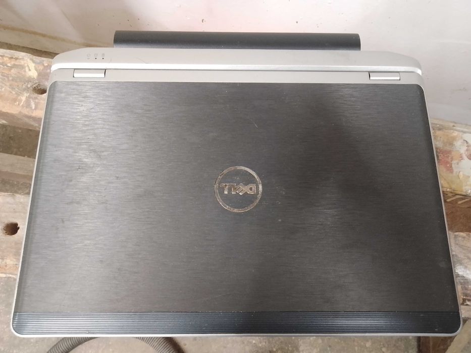 Dell 8GB odporny (magnezowy)  dysk ssd