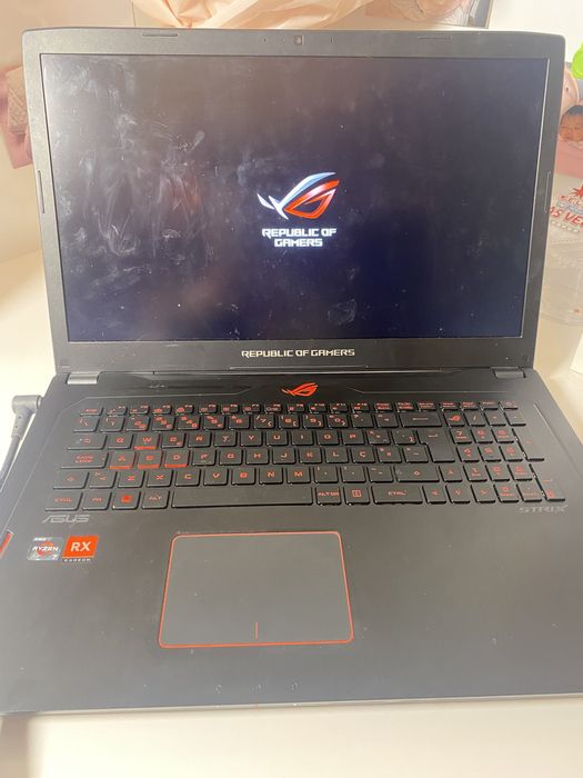 Computador ROG- Rysen 7- Model GL702ZC