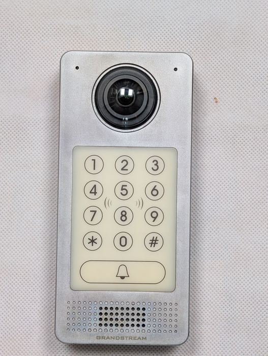 Grandstream GDS3710 używany
