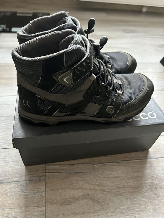 Ботинки Ecco, розмір 40, устілка 25 см.