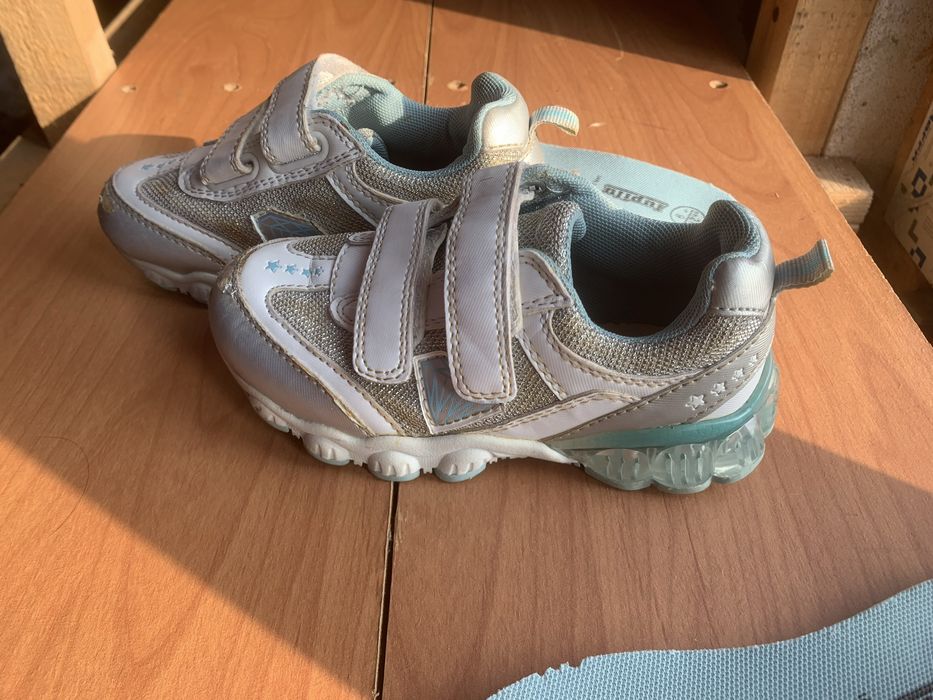 Детская обувь для девочки