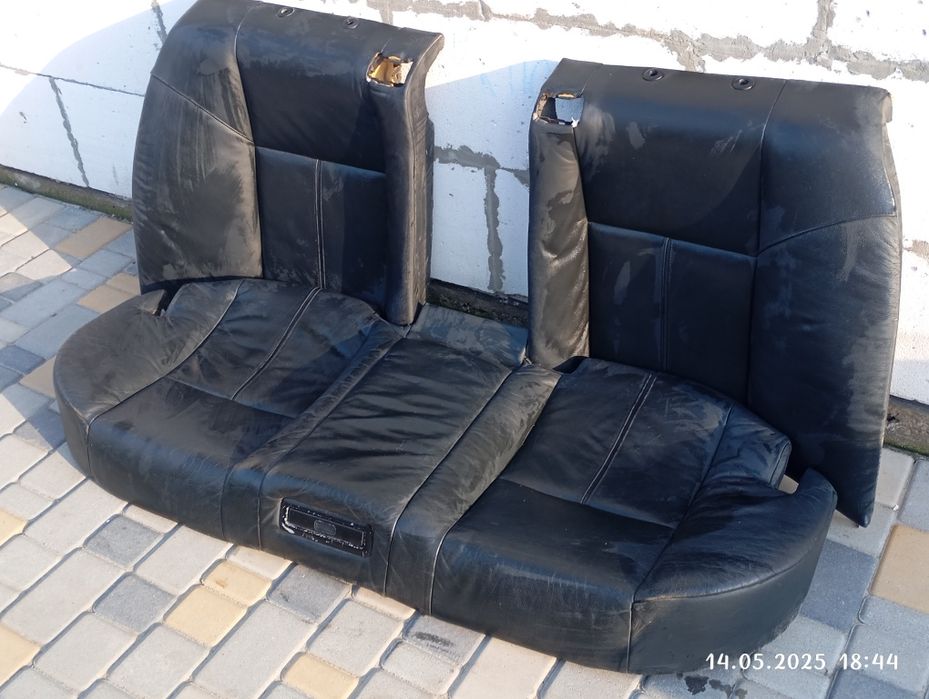 Заднє сидіння, спинки бмв е38