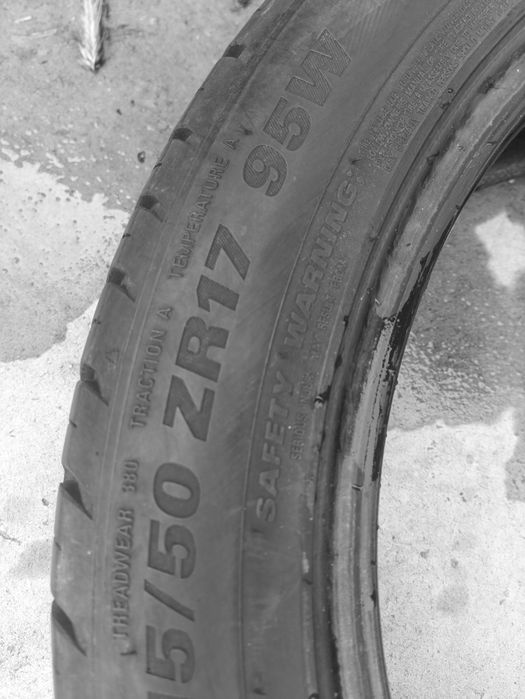 Opona 215/50R17 kumho