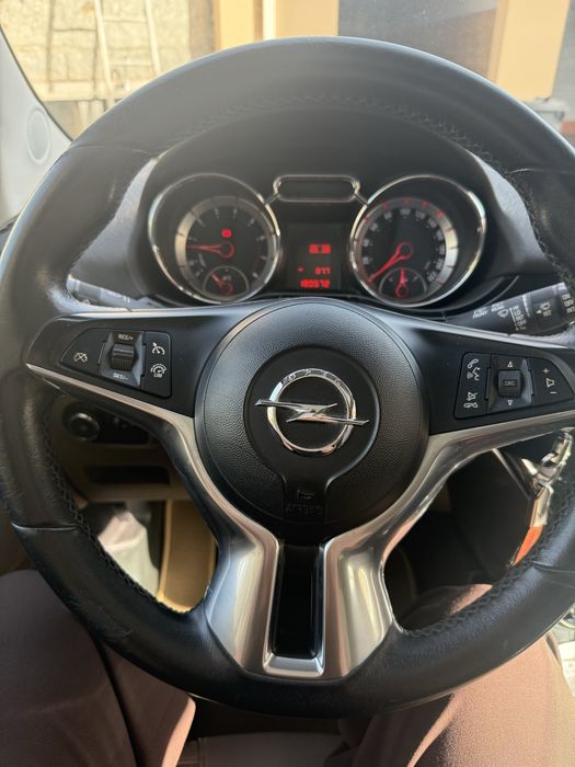 Opel Adam 1.2 Glam