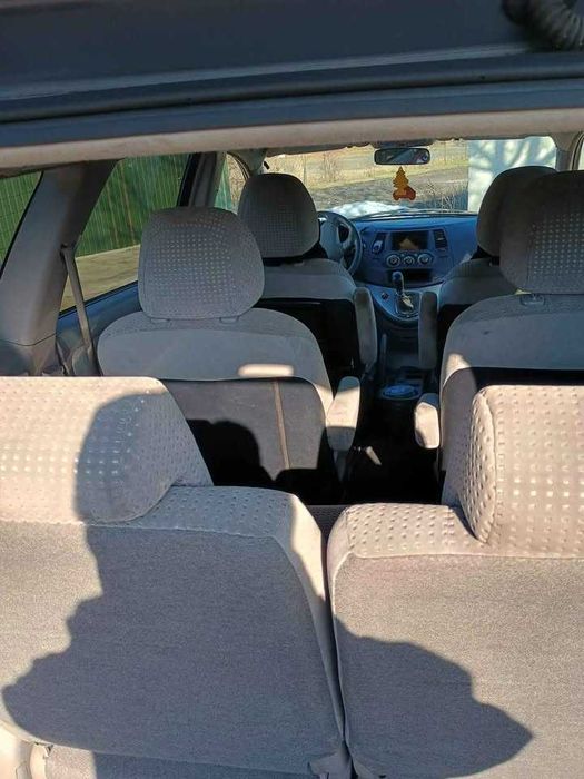 Mitsubishi Grandis