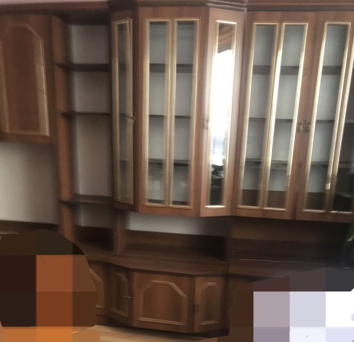 Продається меблева стінка