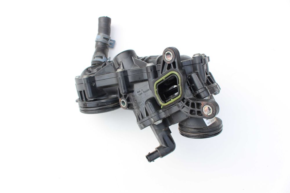 Termostat Audi A7 A8 Q7 Q8 Porsche Cayenne 3.0 TDI V6 059121111DJ