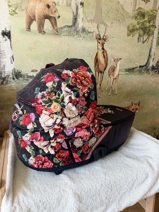 Gondola Cybex Mios Blossom Dark - black
