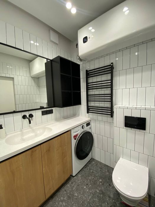 Продаж 1к квартири 45 кв.м ЖК Файна Таун, вул. Салютна 2