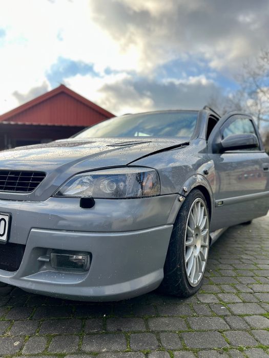 Opel Astra II 2.0 turbo