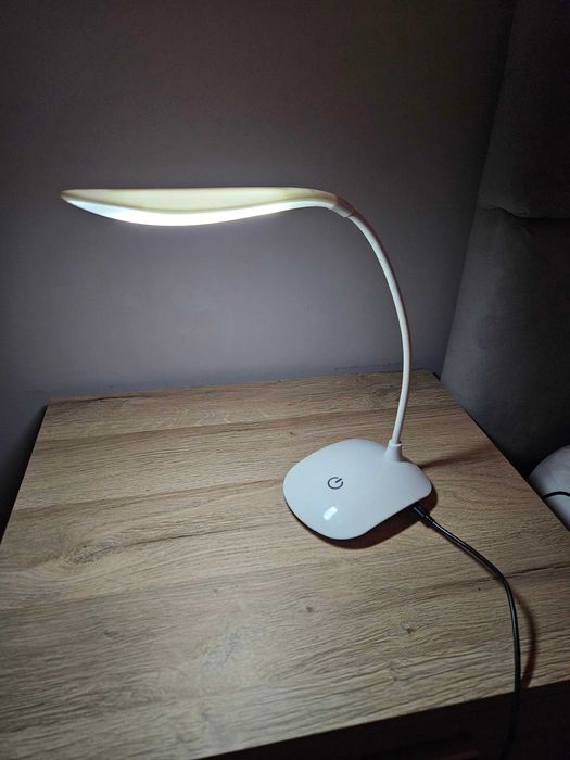 Akumulatorowa Lampka Biurkowa (Odbiór Osobisty - Wrocław)