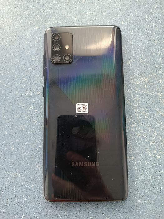 Смартфон Samsung A71