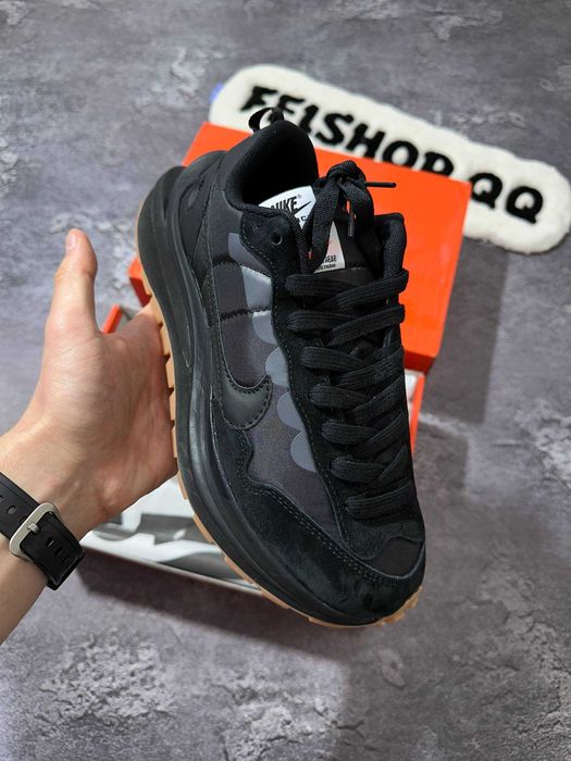 Кросівки Nike x Sacai Vaporwaffle Bllack