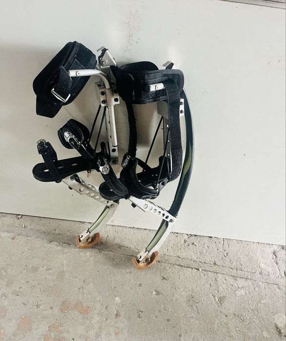 Szczudła skaczące Poweriser PR-7090 70–90 kg Jumping Stilts