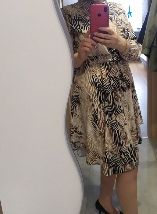 Nowa sukienka we wzory