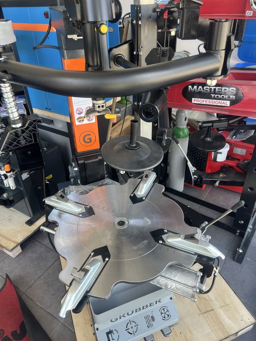 Montażownica do opon i wywazarka