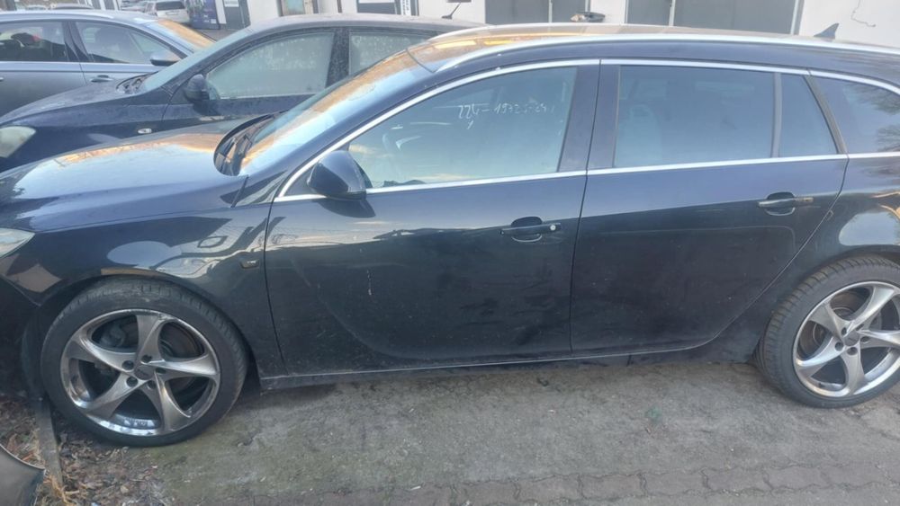 Opel Insignia Combi zatarty silnik