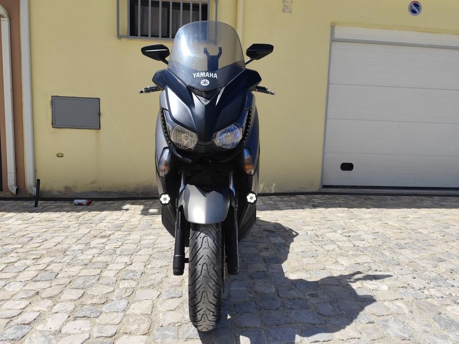 Yamaha X Max 125
