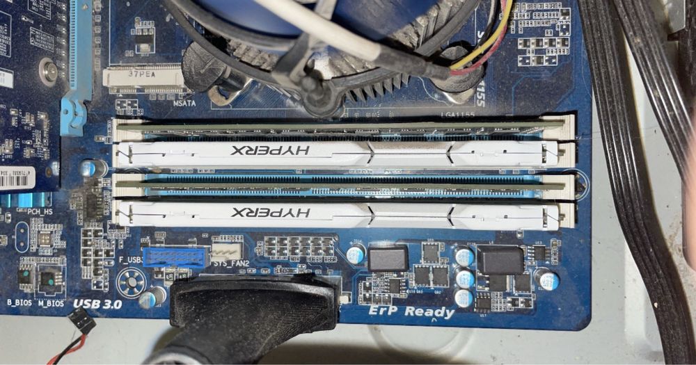 портативний компютер комп пк