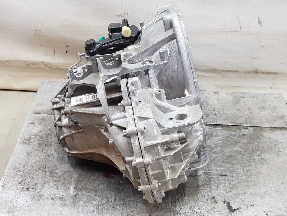 Caixa De Velocidades RENAULT TRAFIC III FURGÓN L1H1 2.8T 110 CV / 81 KW PF6082
