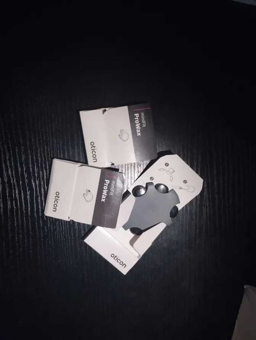 Oticon Jet Bluetooth Hearing Aid +8 pcs batteries +filters&tips64585821562755124