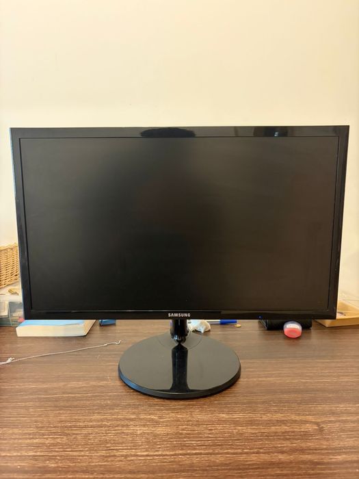 Samsung S24F350 series monitor