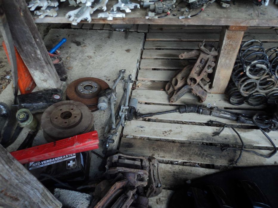 Ford Мондео 3 розборка телевізор окуляр решотка Форд