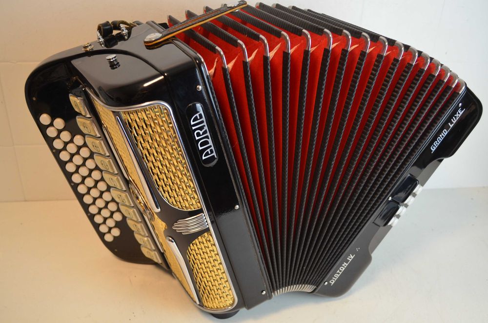Concertina Adria 4 voz. N 05