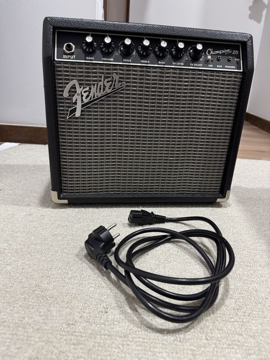 Amplificador Fender Champion 20