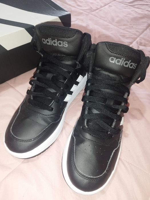 Sapatilhas adidas 38