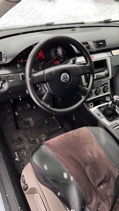 Продам Volkswagen Passat Б6 2005р • 2.0 дизель