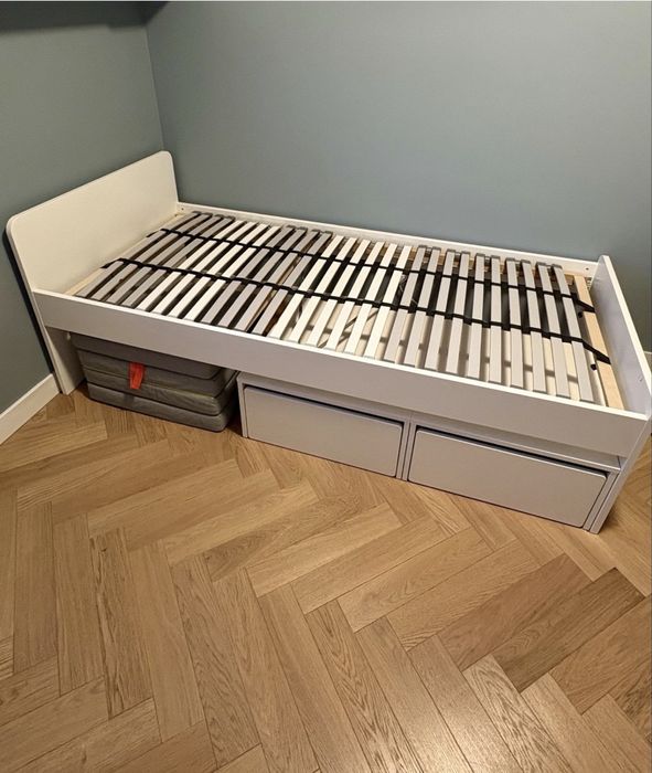 Wygodne łóżko Ikea Slakt 90x200