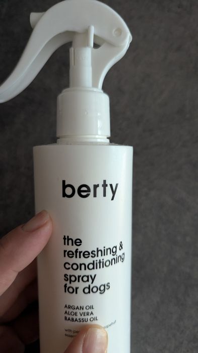 Berty – odświeżający i odżywiający spray dla psów