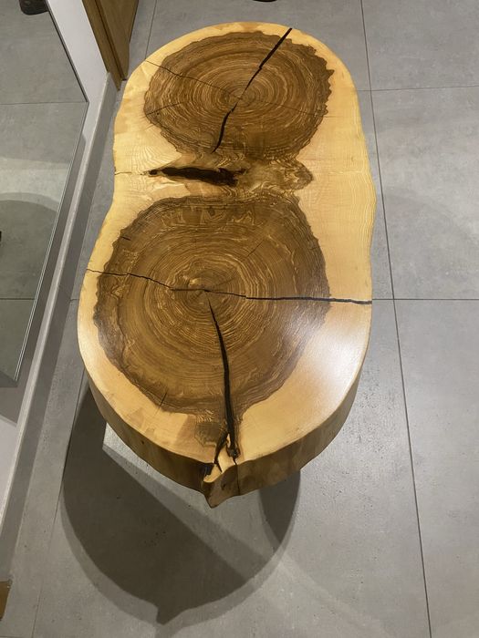 Stolik z plastra z żywicą-88/42cm