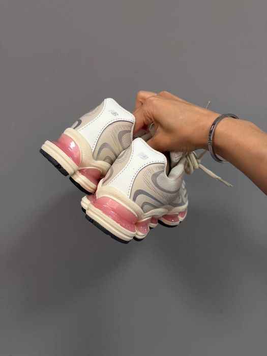 Кросівки New Balance 2000 Timberwolf/Pink premium