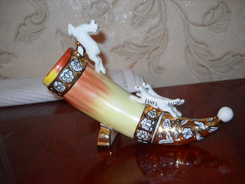 фарфоровая статуэтка коростень рог