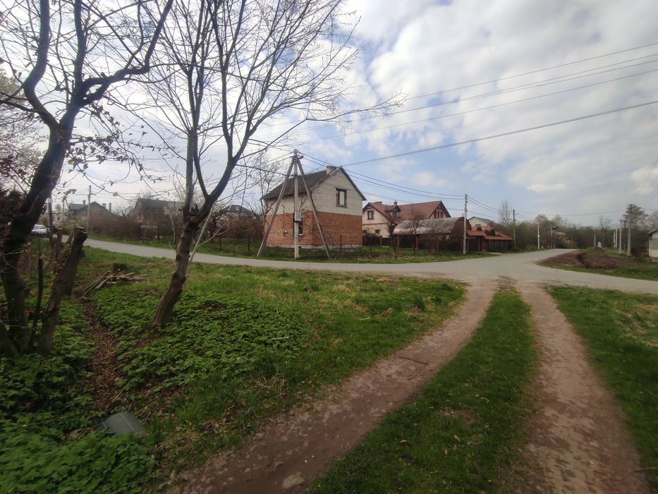 Земельна ділянка під забудову