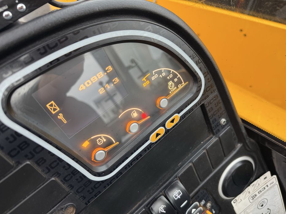 JCB 531-70 AGRI 2014р поргущик