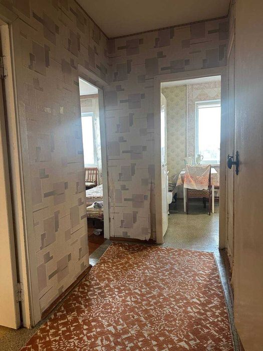 4-кімнатна квартира в центрі — Продаж або Обмін на 2-кімнатну