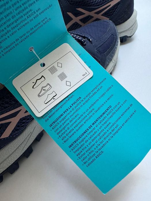 Nowe sneakersy sportowe ASICE granatowe 37